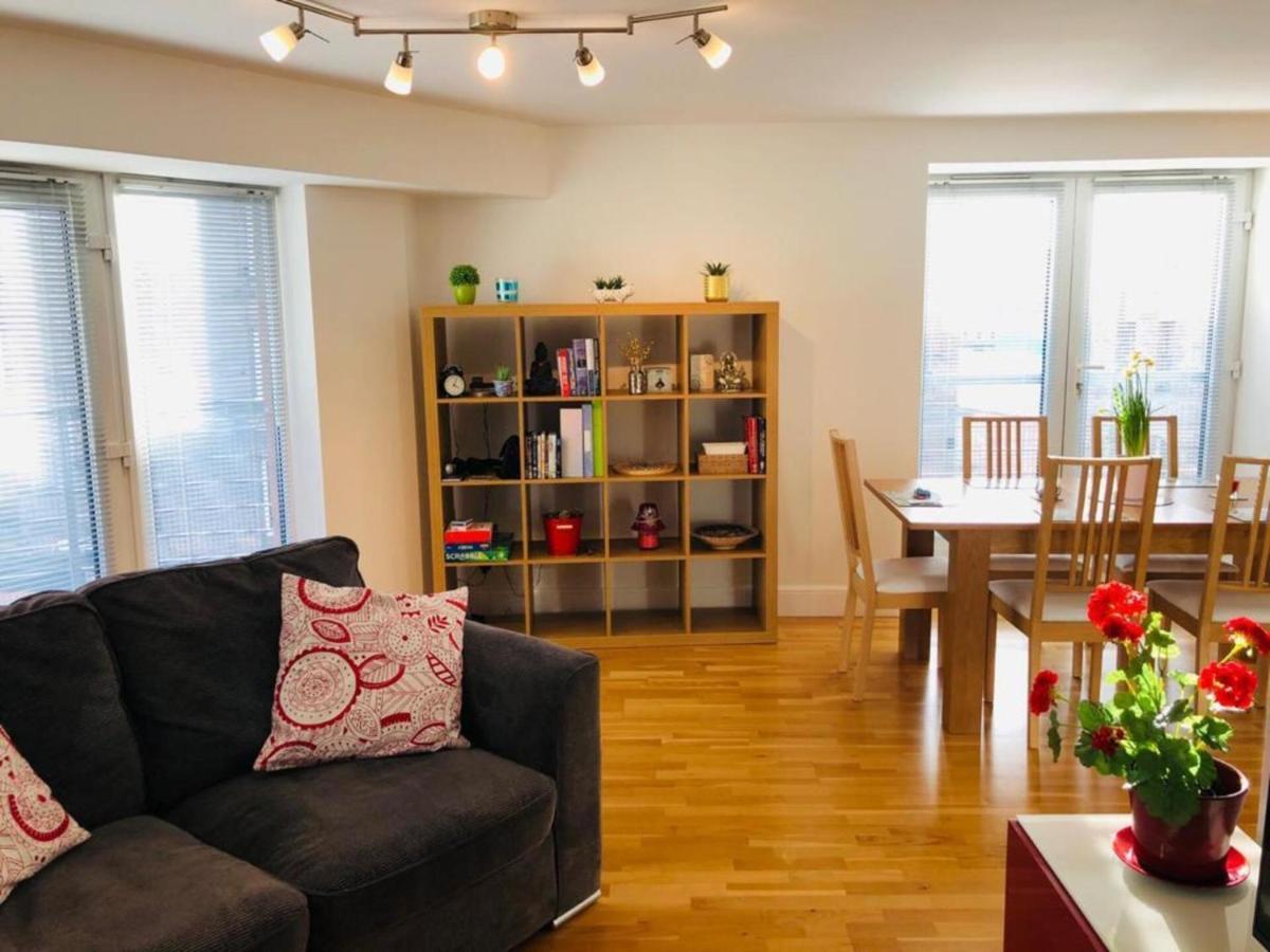Remarkable 2 Bed Apartment In 에든버러 외부 사진