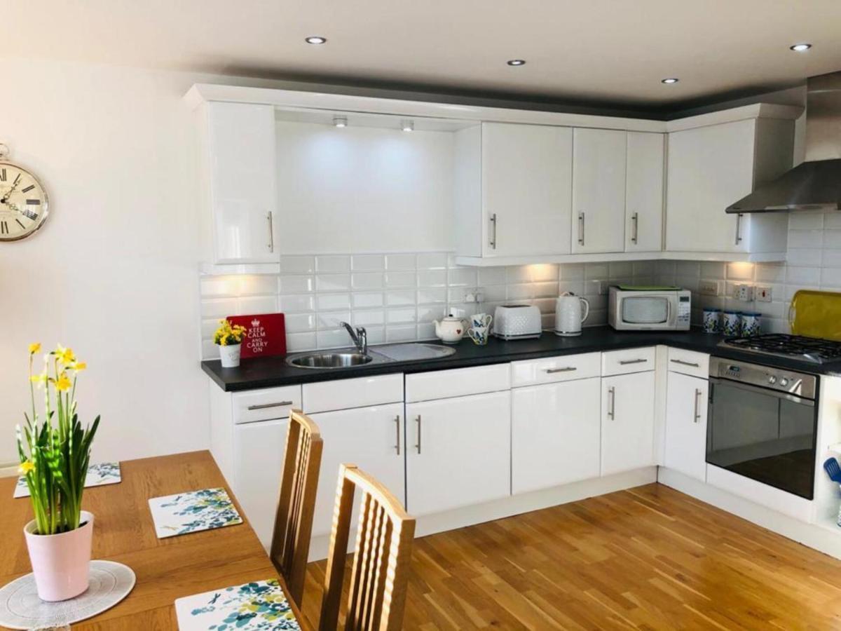 Remarkable 2 Bed Apartment In 에든버러 외부 사진