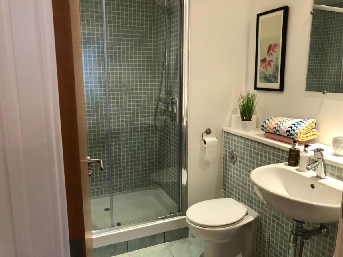 Remarkable 2 Bed Apartment In 에든버러 외부 사진
